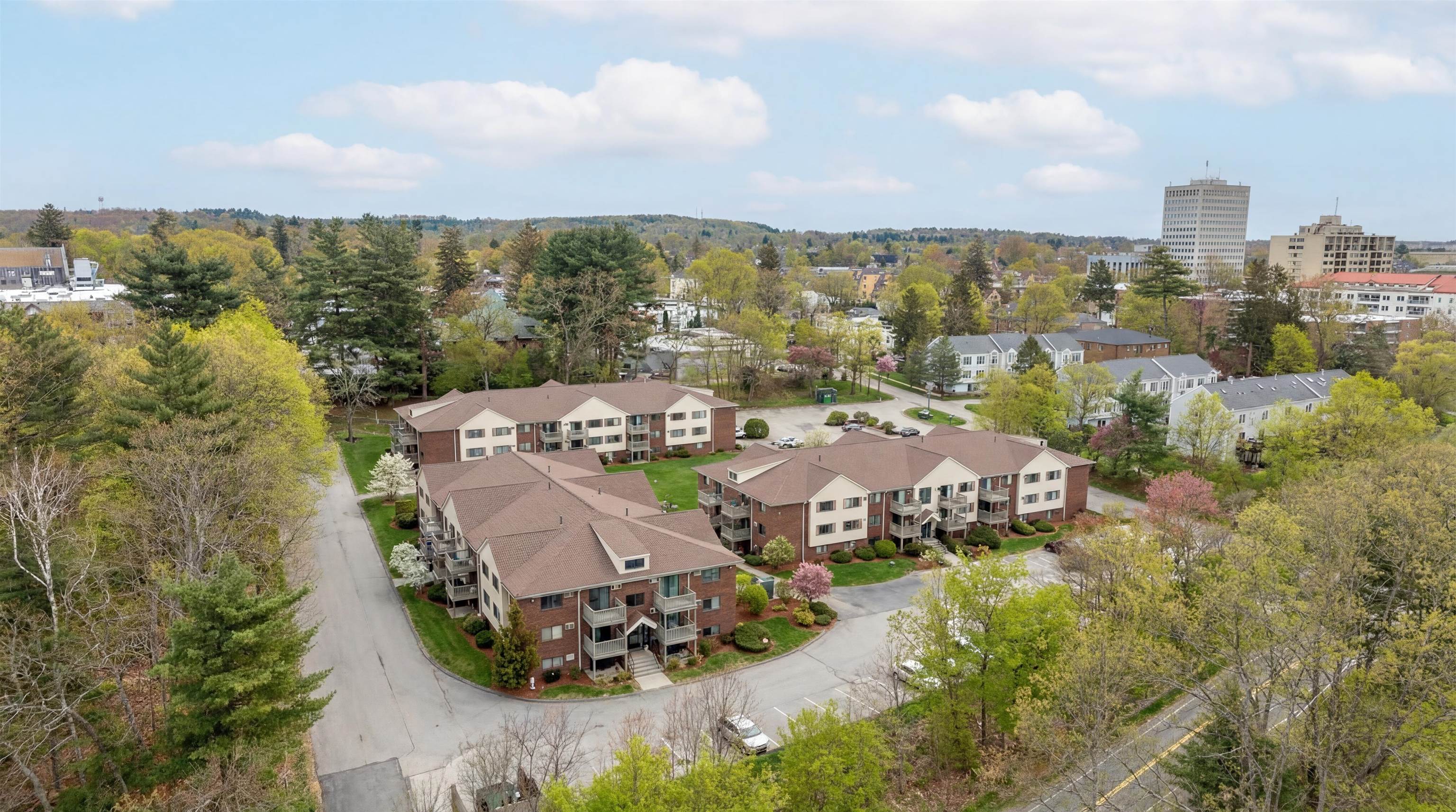 33 Andrew Street, Unit 26 Manchester, NH 03104 - Photo 18 of 21