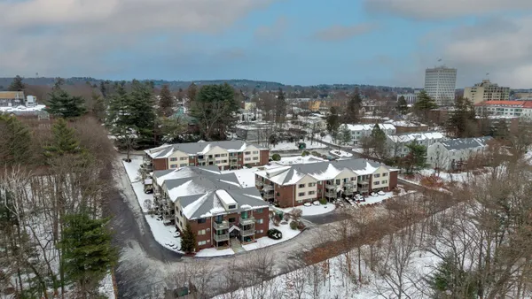 $1,800 | 33 Andrew Street, Unit 26, Manchester, NH 03104