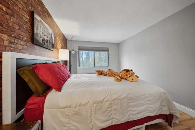 $1,800 | 33 Andrew Street, Unit 26, Manchester, NH 03104