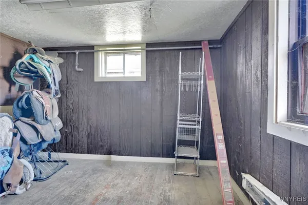 $245,500 | 13729 East Schutt Road, Chaffee, NY 14030