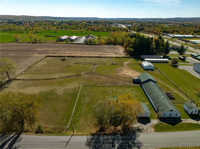 $245,500 | 13729 East Schutt Road, Chaffee, NY 14030