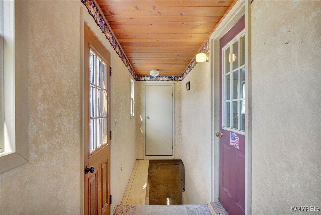 13729 East Schutt Road Chaffee, NY 14030 - Photo 7 of 50