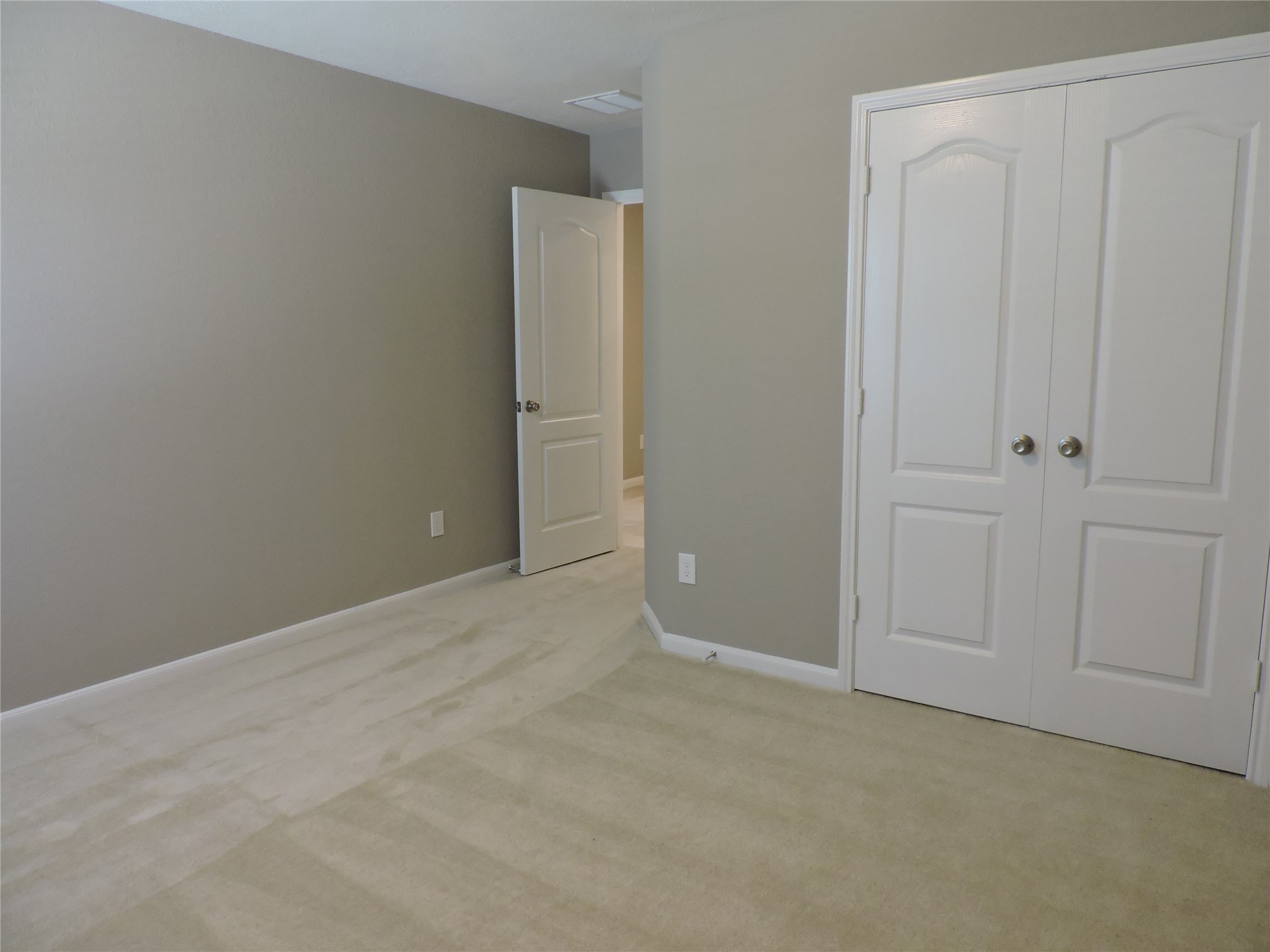1102 Upton Court Conroe, TX 77304 - Photo 24 of 30 a view of an empty room