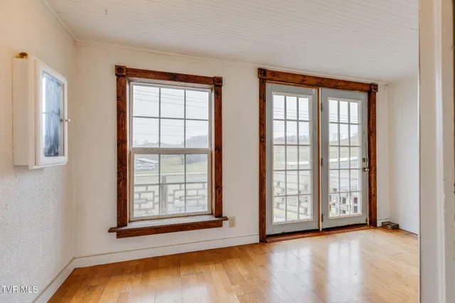 $85,000 | 22587 Us Highway 58, Castlewood, VA 24224