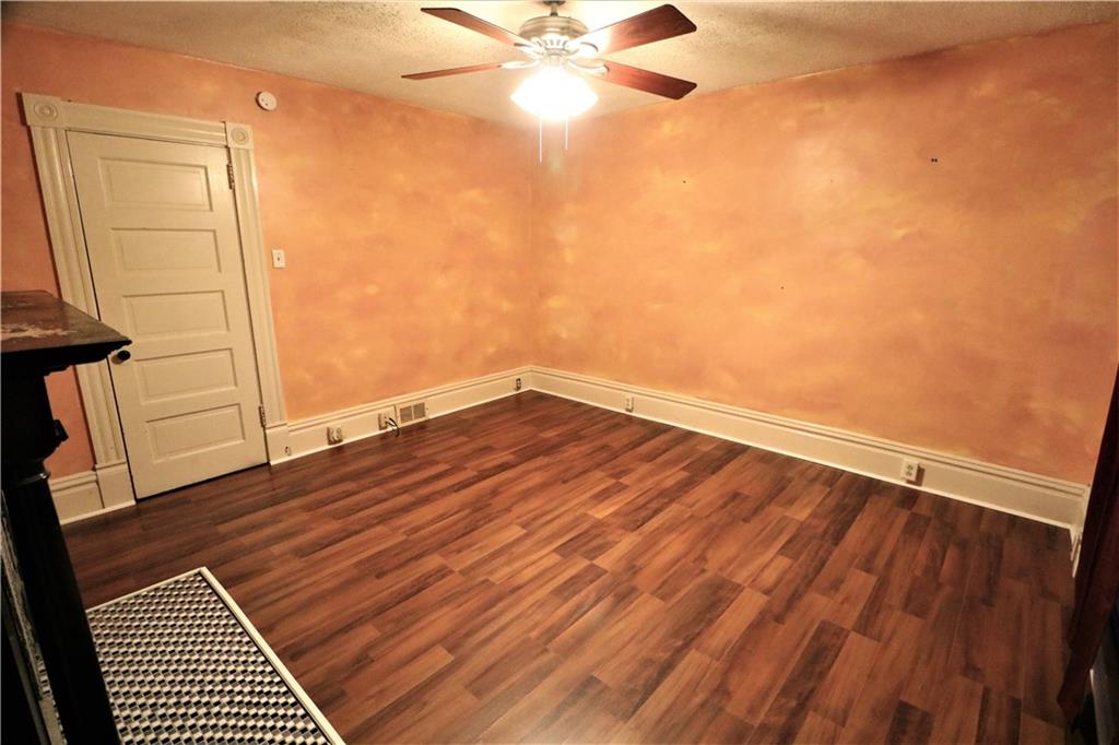 704 Park Road Ambridge, PA 15003 - Photo 14 of 25 Gallery Image 14