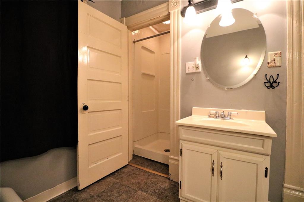 704 Park Road Ambridge, PA 15003 - Photo 20 of 25 Gallery Image 20