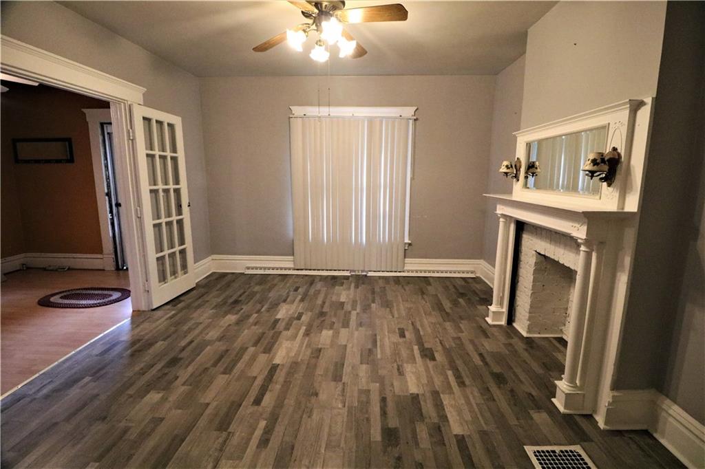 704 Park Road Ambridge, PA 15003 - Photo 3 of 25 Gallery Image 3