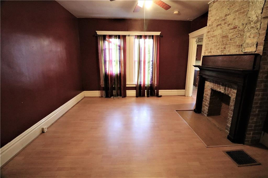 704 Park Road Ambridge, PA 15003 - Photo 4 of 25 Gallery Image 4