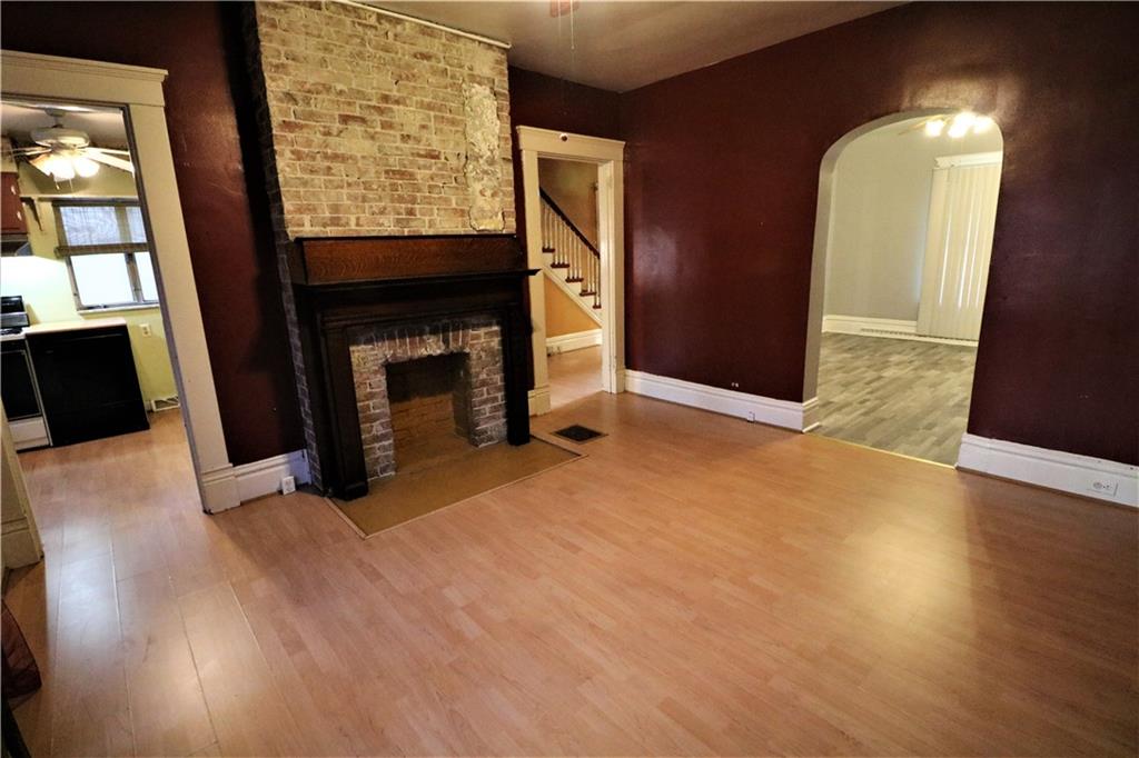 704 Park Road Ambridge, PA 15003 - Photo 5 of 25 Gallery Image 5