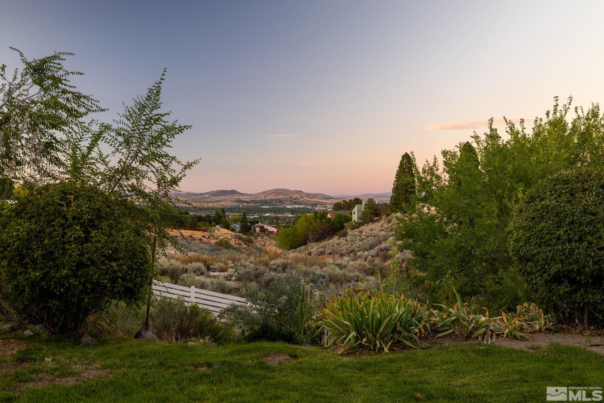 3655 Royer Court Reno, NV 89509 - Photo 4 of 31 Photo 4