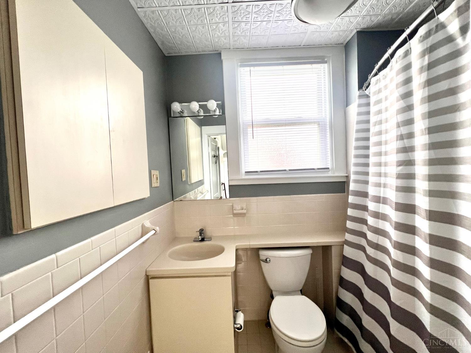 1151 Rulison Avenue Cincinnati, OH 45238 - Photo 27 of 40
