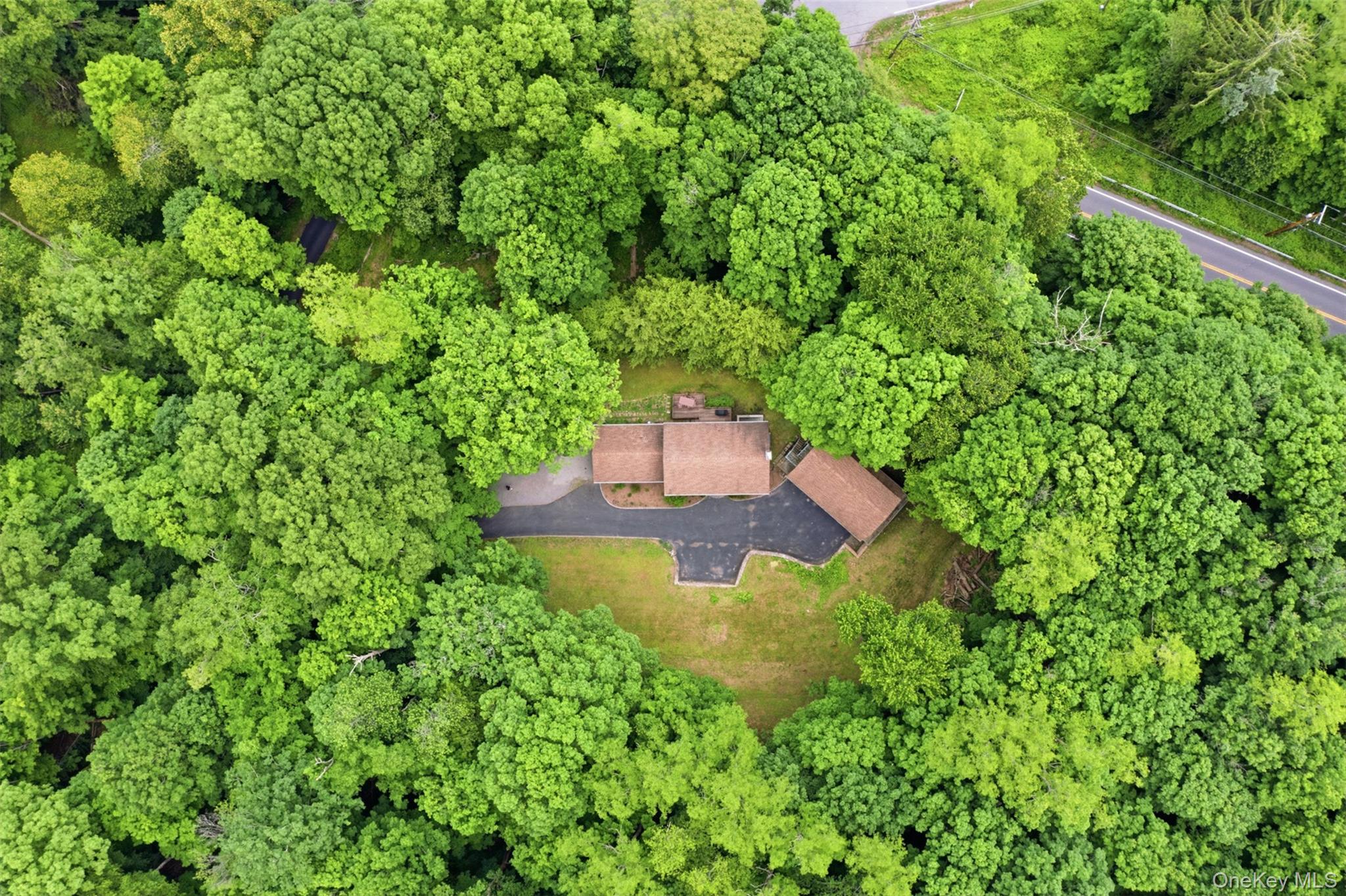 186 High Ridge Road Pound Ridge, NY 10576 - Photo 41 of 42