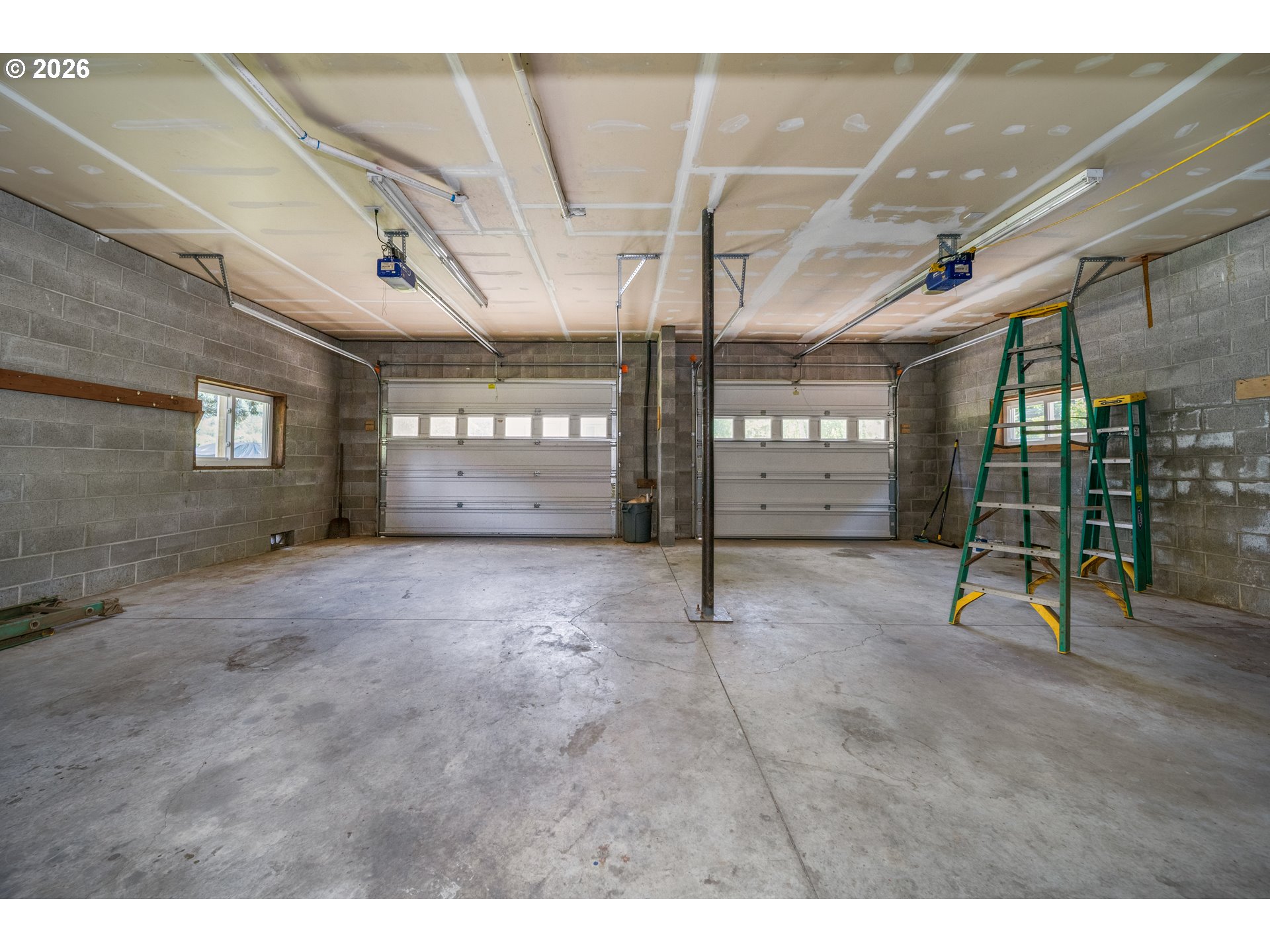 41459 Highway 38 Reedsport, OR 97467 - Photo 46 of 48 Garage