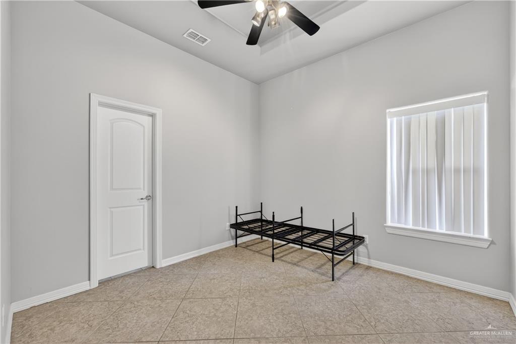 2715 Rhett Drive Pharr, TX 78577 - Photo 15 of 26