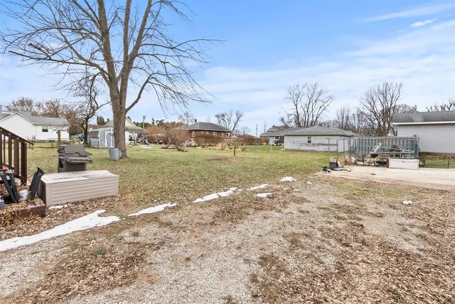 $129,900 | 303 South Jackson Street, Gardner, IL 60424