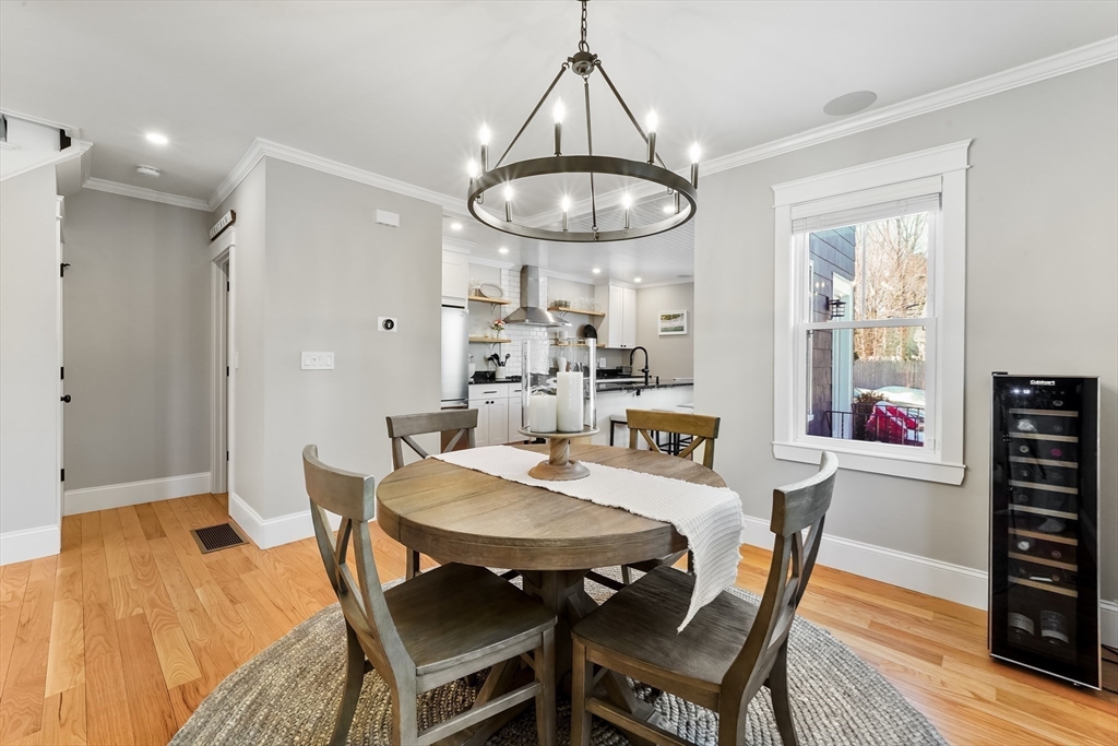 814 Main Street, Unit 814 Winchester, MA 01890 - Photo 11 of 42