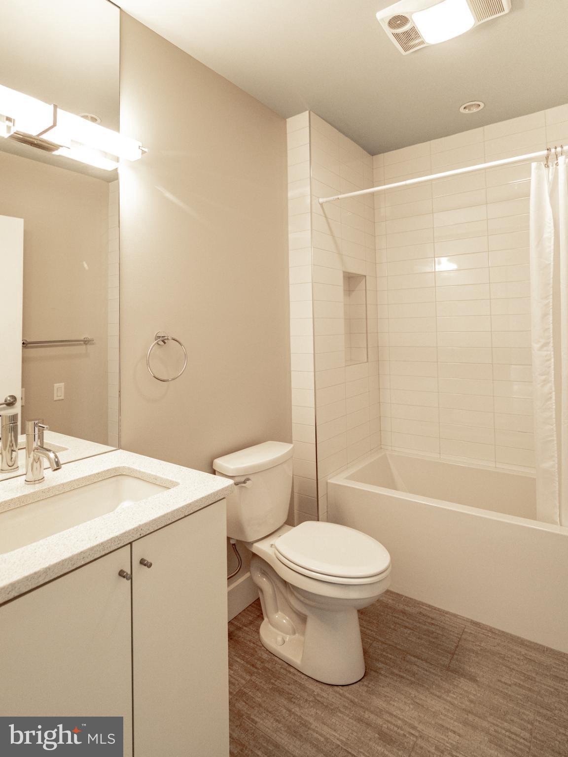 20 Letitia Street, Unit 3B Philadelphia, PA 19106 - Photo 20 of 35 a bathroom with a sink toilet and shower