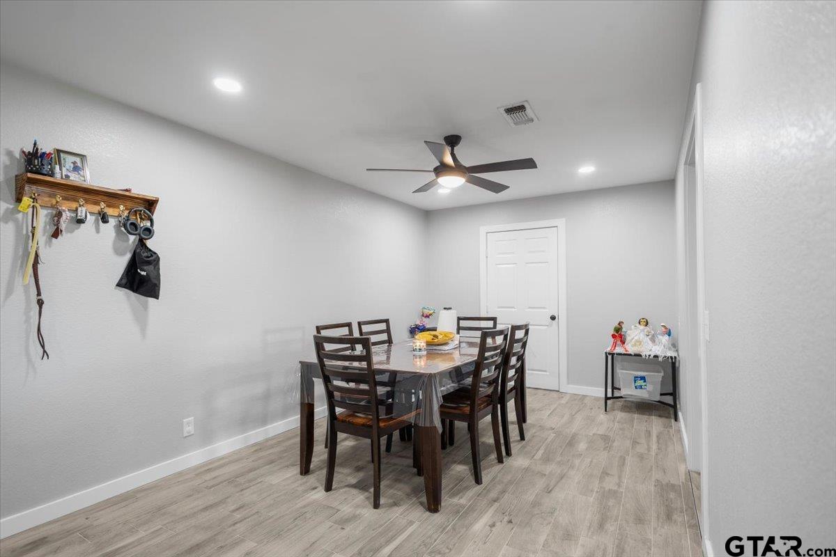 514 East Doc Dodson Street East Naples, TX 75568 - Photo 17 of 39