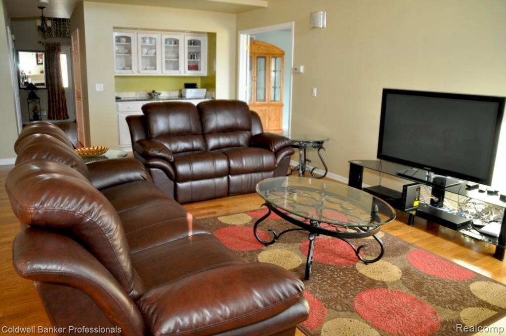 994 Maidstone Drive Rochester Hills, MI 48307 - Photo 12 of 39