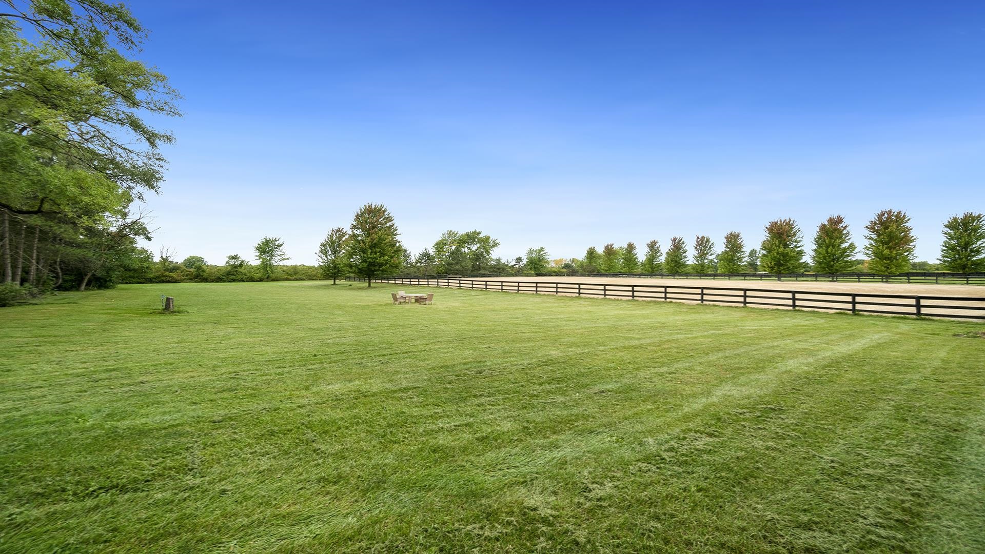 18752 West Edwards Road Antioch, IL 60002 - Photo 22 of 59 a view of a green yard