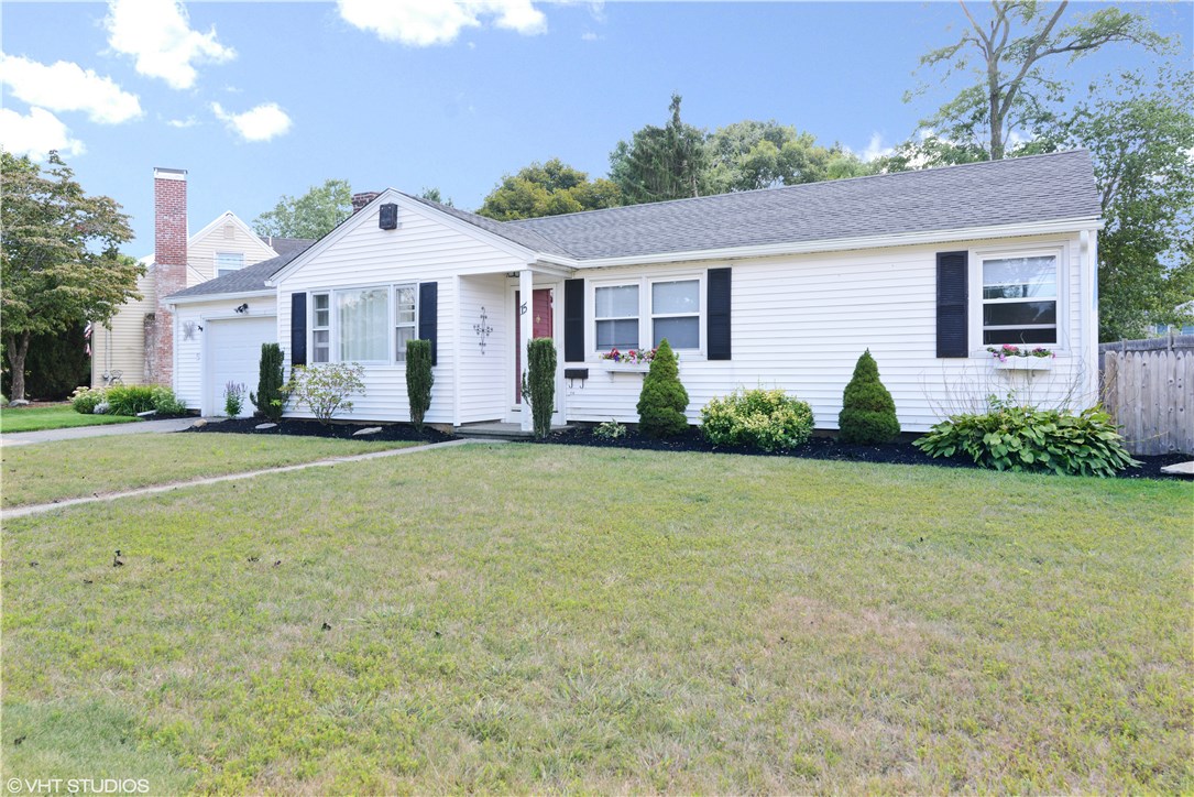 15 Dedham Road Warwick, RI 02888 - Photo 1 of 15