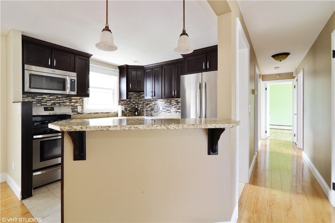 15 Dedham Road Warwick, RI 02888 - Photo 5 of 15