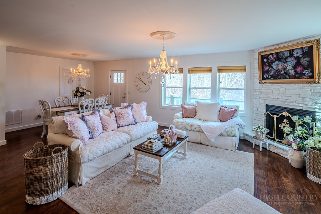 366 Russelton Road Boone, NC 28607 - Photo 9 of 44 Gallery Image 9