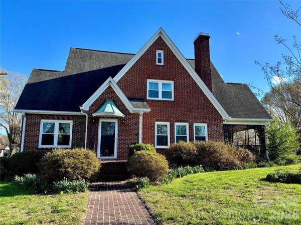 $525,000 | 610 East Main Street, Cherryville, NC 28021