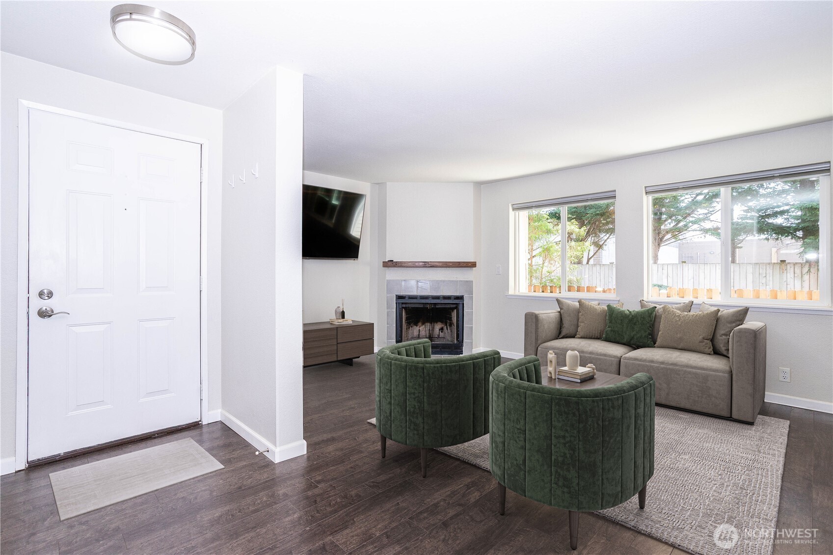 4231 Northeast 5th Street, Unit C102 Renton, WA 98059 - Photo 5 of 27