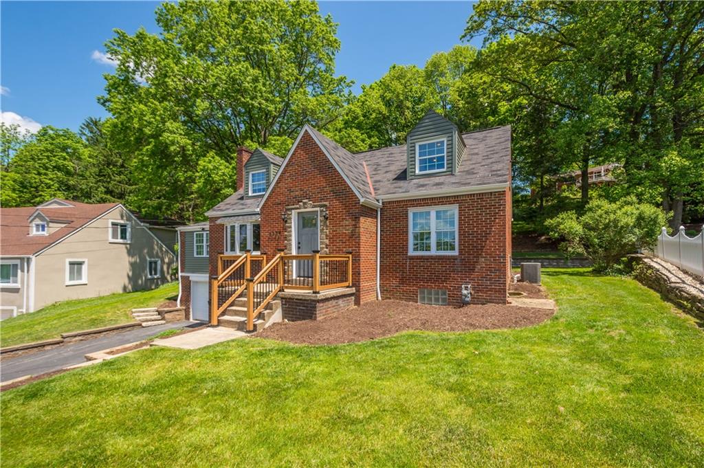 3334 Comanche Road Pittsburgh, PA 15241 - Photo 3 of 38