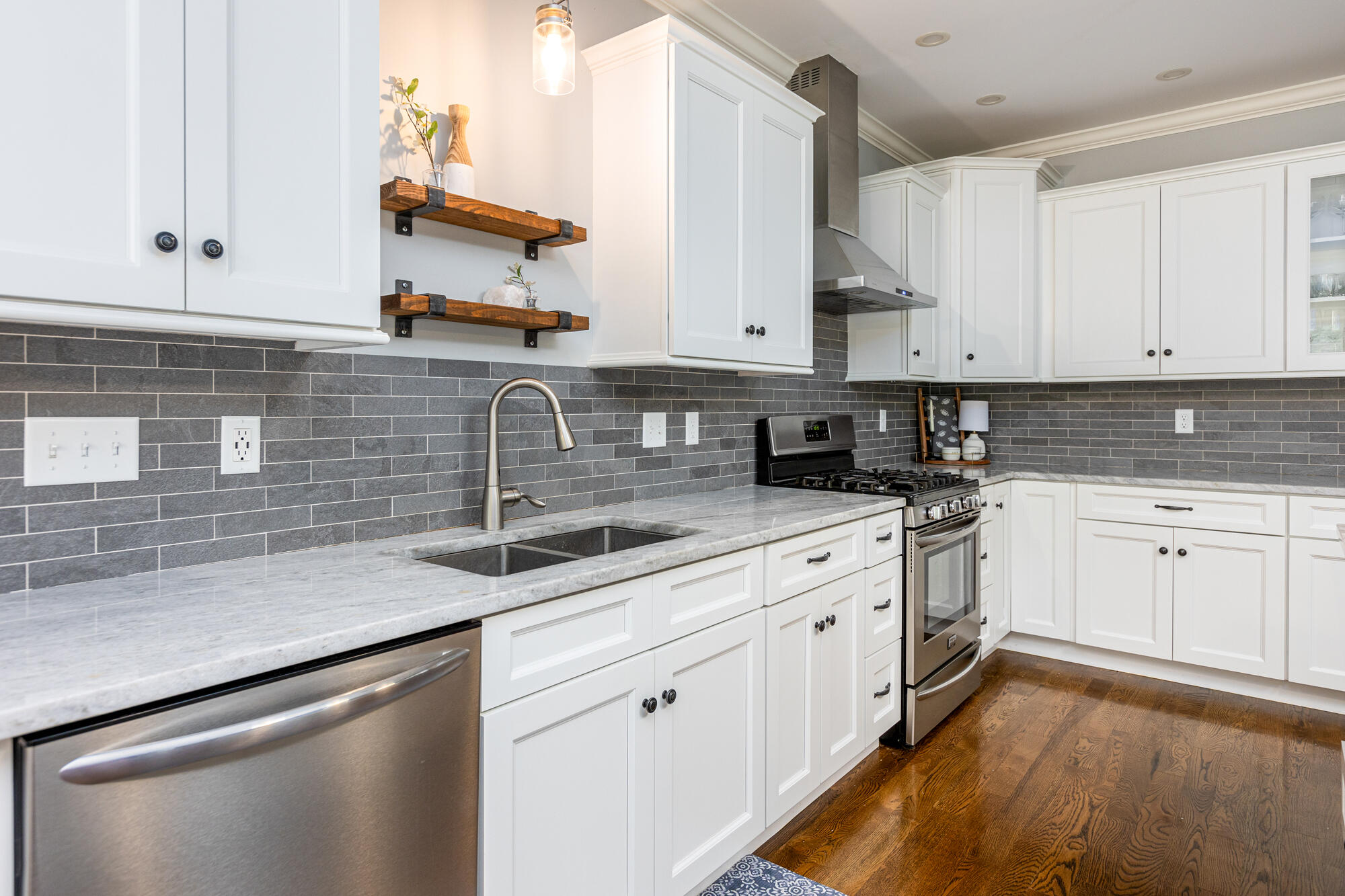 61 Old Dynamite Way Gorham, ME 04038 - Photo 8 of 54 61 Old Dynamite Way_W5_028