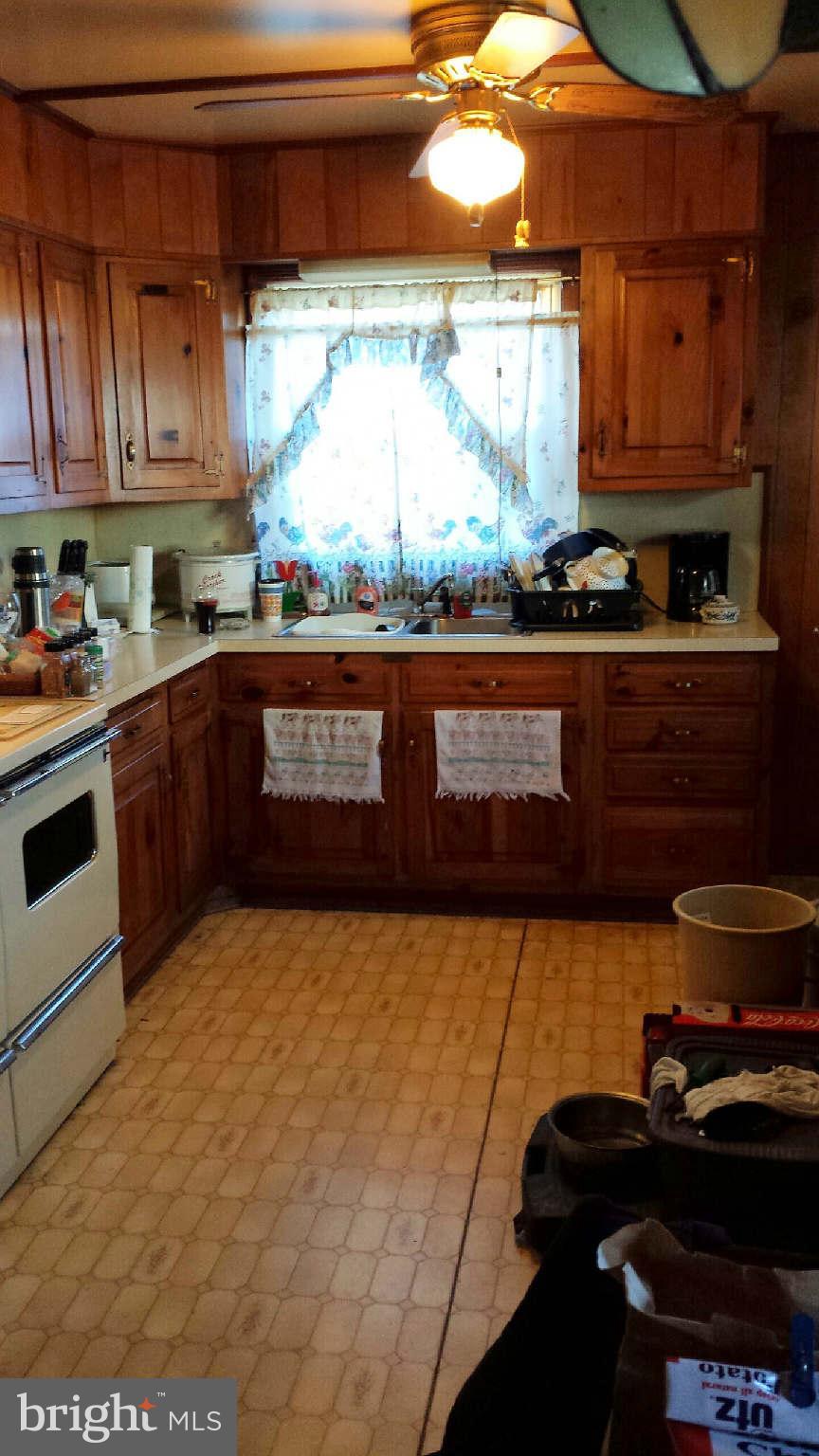 2859 Graham Road Falls Church, VA 22042 - Photo 6 of 21 Kitchen