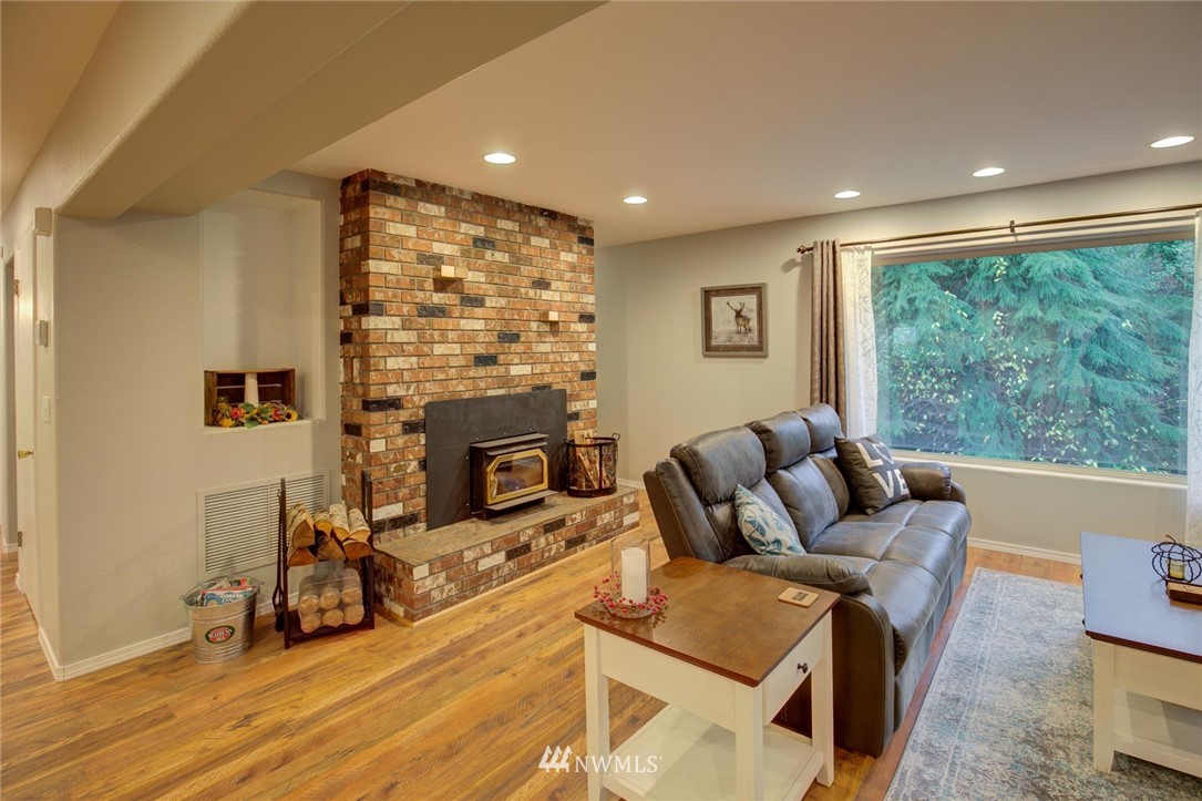 57 Hokanson Road Elma, WA 98541 - Photo 12 of 40 Gallery Image 12