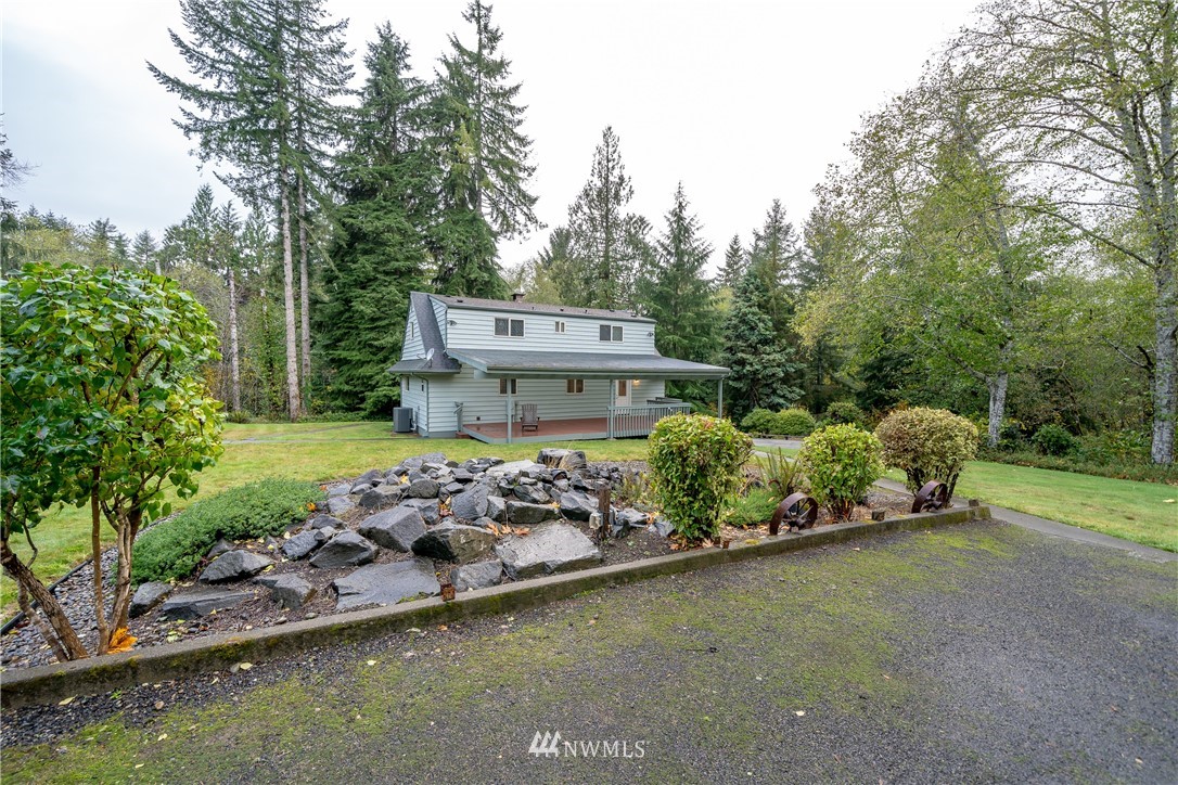 57 Hokanson Road Elma, WA 98541 - Photo 3 of 40 Gallery Image 3