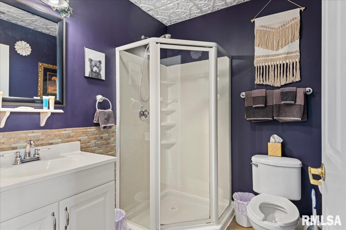 221 South Monroe Street Pittsfield, IL 62363 - Photo 30 of 45