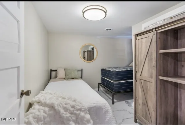 $2,200 | 313 South Cutler Street, Greeneville, TN 37743