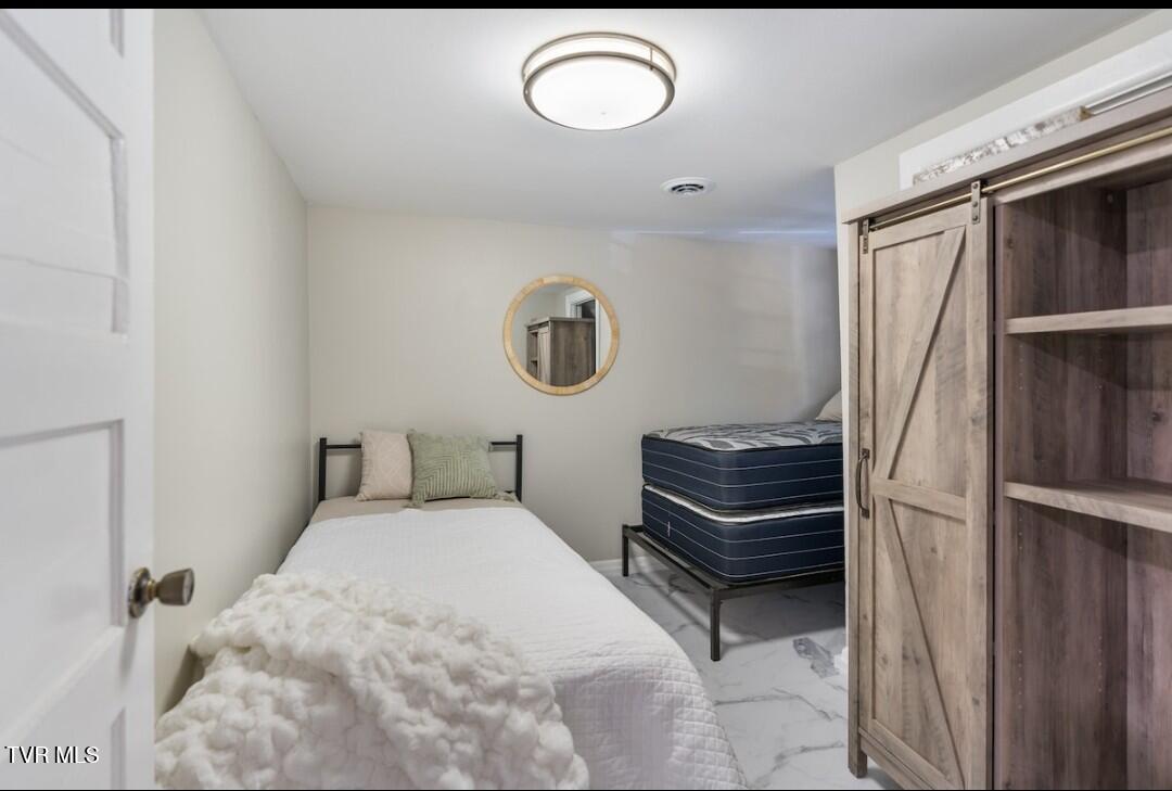 313 South Cutler Street Greeneville, TN 37743 - Photo 17 of 20 Screenshot_20250908_163334_Airbnb