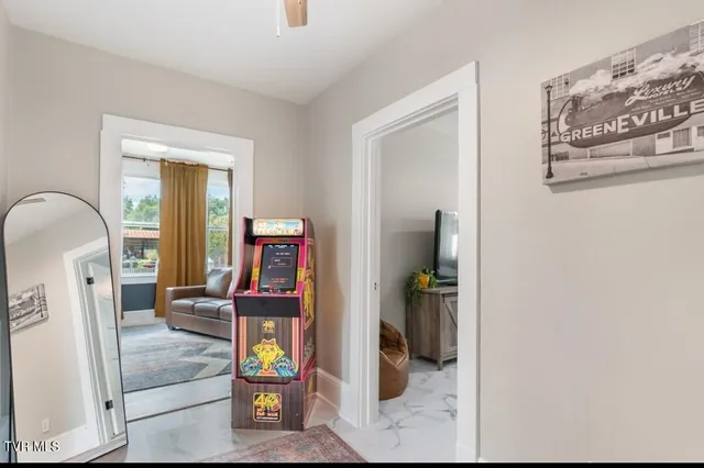 $2,200 | 313 South Cutler Street, Greeneville, TN 37743