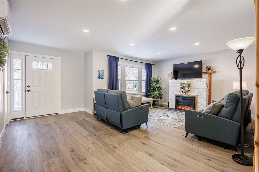 497 Rocket Street Rochester, NY 14609 - Photo 3 of 50