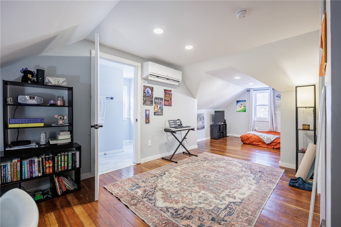 497 Rocket Street Rochester, NY 14609 - Photo 33 of 50