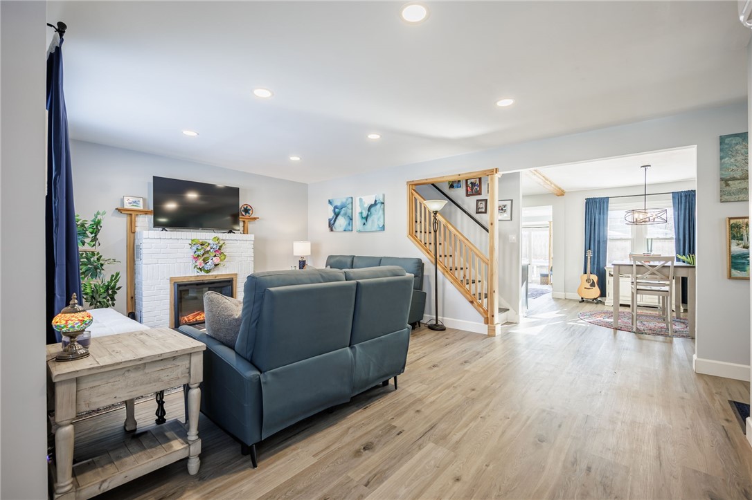 497 Rocket Street Rochester, NY 14609 - Photo 5 of 50