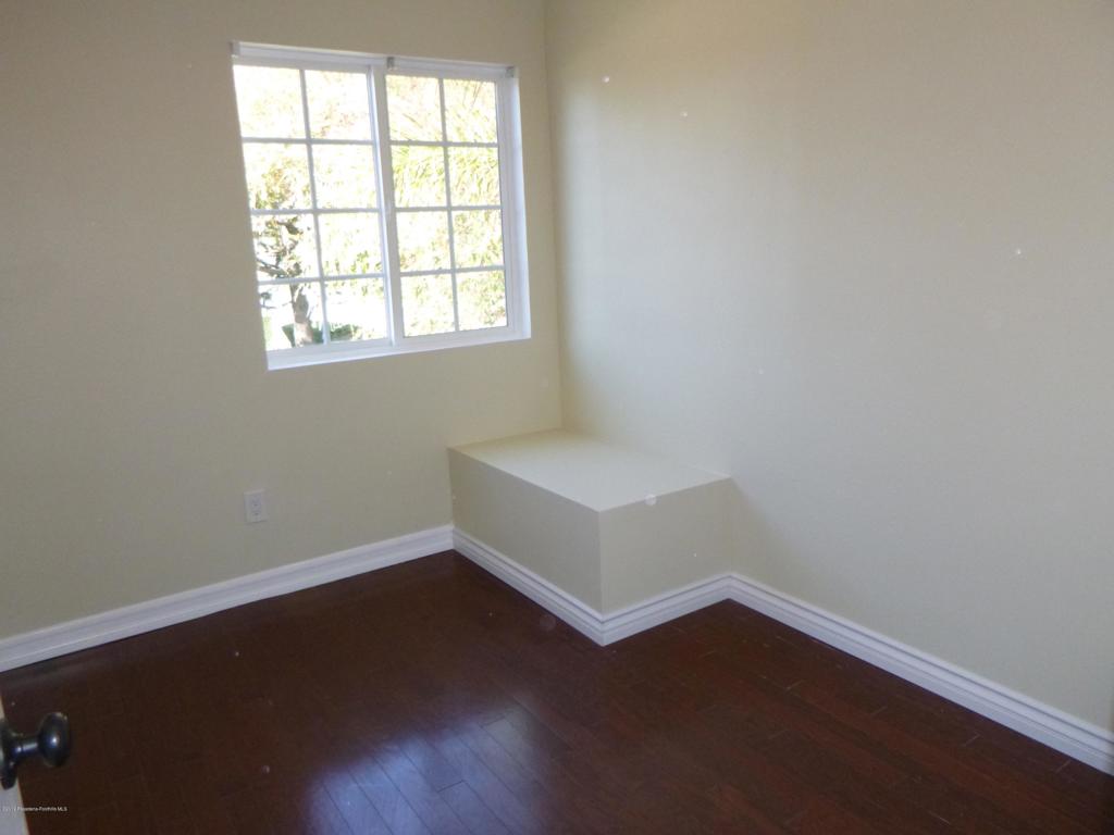 770 West Altadena Drive Altadena, CA 91001 - Photo 19 of 24 P1040064