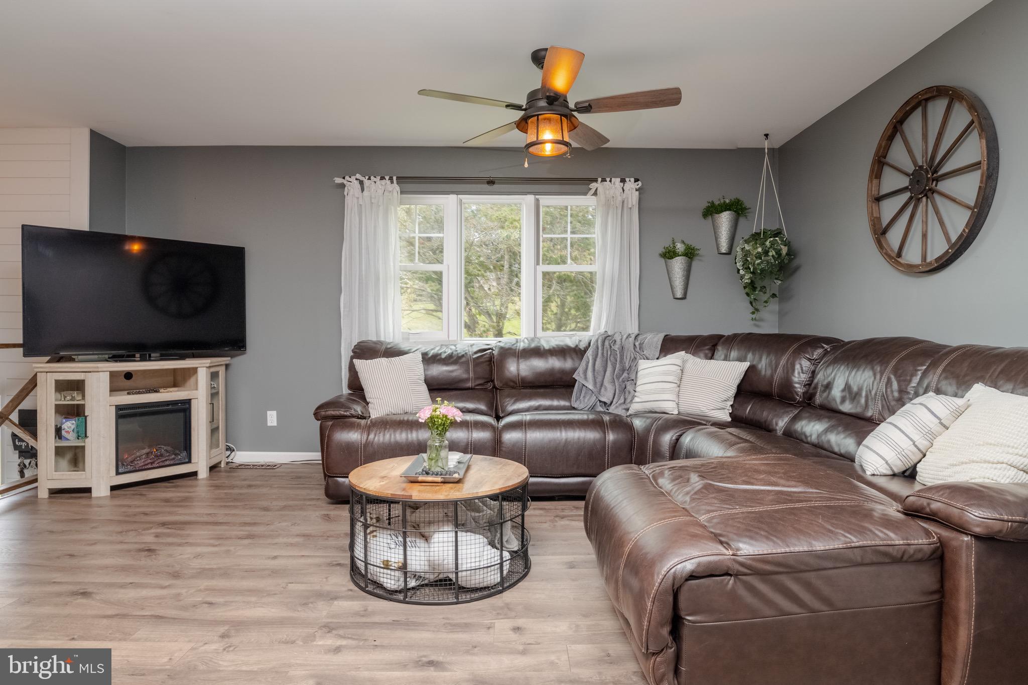 3037 Bellechasse Road Fallston, MD 21047 - Photo 5 of 51