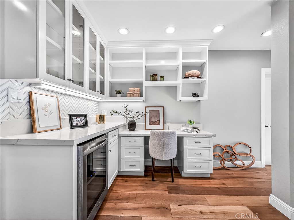 7313 South Earldom Avenue Playa del Rey, CA 90293 - Photo 11 of 36