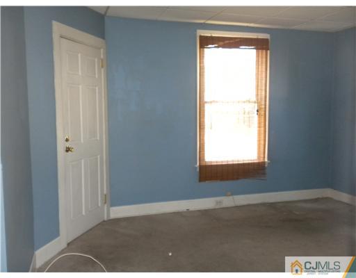 415 Front Street Dunellen, NJ 08812 - Photo 4 of 12 Gallery Image 4