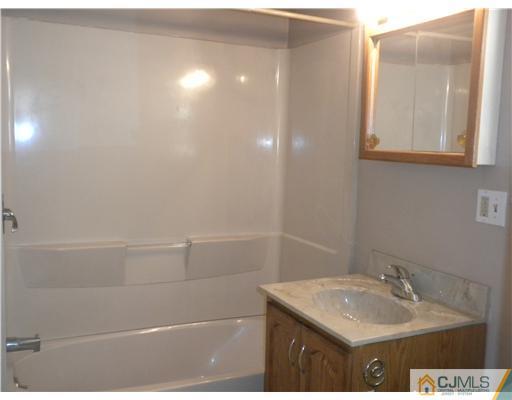 415 Front Street Dunellen, NJ 08812 - Photo 6 of 12 Gallery Image 6