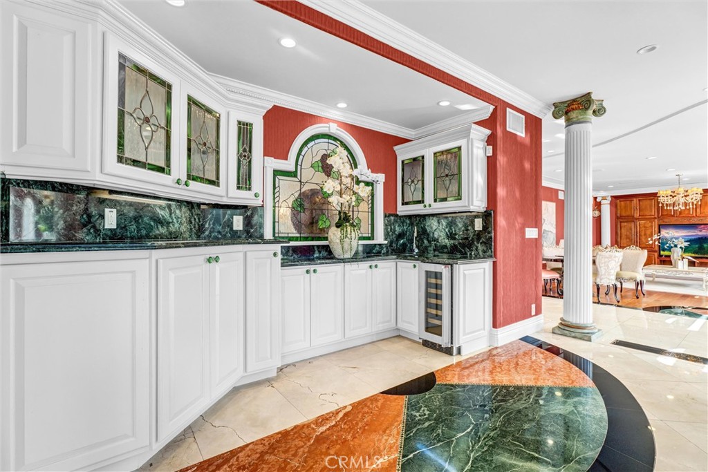 2290 Lombardy Road San Marino, CA 91108 - Photo 14 of 54