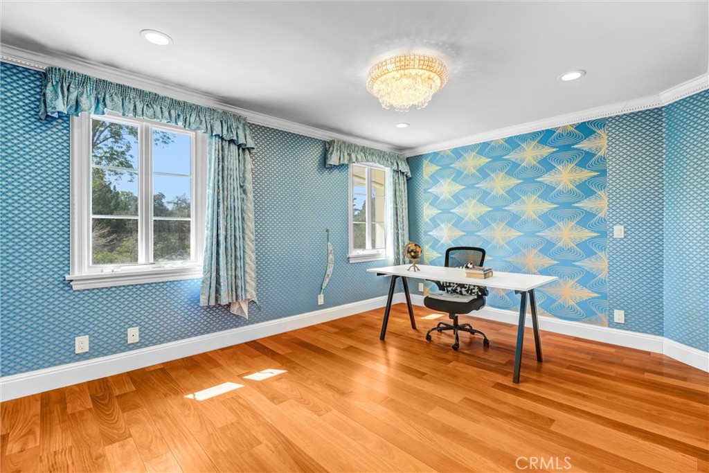 2290 Lombardy Road San Marino, CA 91108 - Photo 35 of 54 2nd Suite