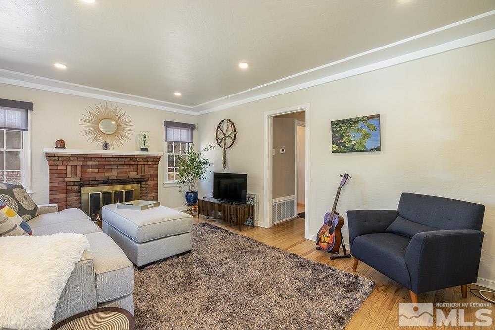 834 Lander Street Reno, NV 89509 - Photo 5 of 21 Photo 5
