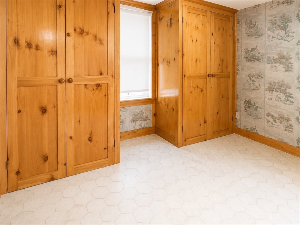 115 School Street Warren, MA 01083 - Photo 9 of 16